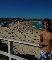 Hot Boys 5 5dbdc09e96c05.jpg