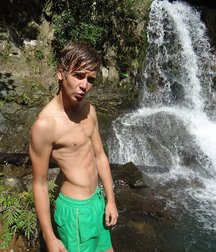 Hot Boys 5 5dbdc0a53d58f.jpg