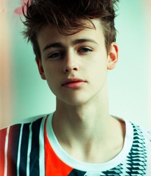 Hot Boys 5 5dbdc0f9e72a1.jpg