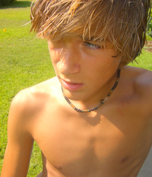 Hot Boys 5 5dbdc100dd923.png