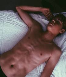 InstaBoys 5dc5ba3bd3868.jpg