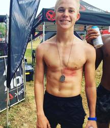 InstaBoys 5dc5ba71cef41.jpg