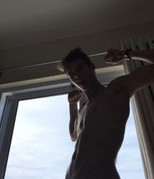 InstaBoys 5dc5ba75ec5ef.jpg