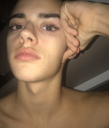 InstaBoys 5dc5ba8cd4abd.jpg