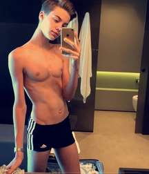 InstaBoys 5dc5bac1a682e.jpg