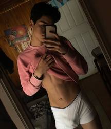 InstaBoys 5dc5bad4d7400.jpg