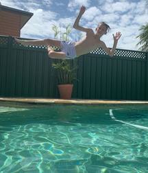 InstaBoys 5dc5bb0529db4.jpg