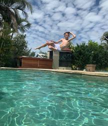 InstaBoys 5dc5bb0c23cac.jpg