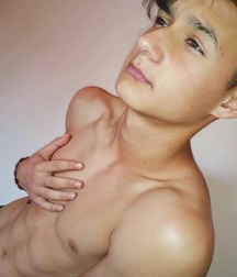 InstaBoys 5dc5bb6f309cc.jpg