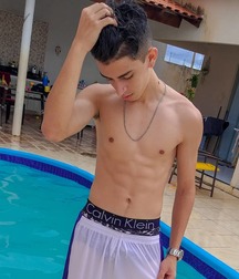 InstaBoys 5dc5bb8626c16.jpg