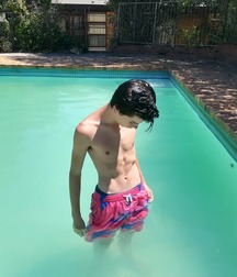 More InstaBoys 5dc5c137a490c.jpg