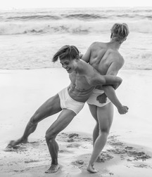 More InstaBoys 5dc5c193b74ab.jpg