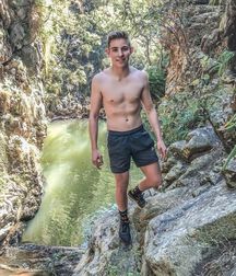 More InstaBoys 5dc5c19fe3e1d.jpg