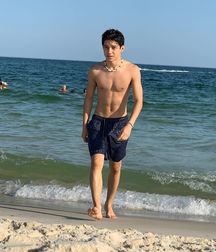 More InstaBoys 5dc5c1bc0d6f6.jpg