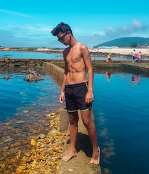 More InstaBoys 5dc5c1d02ef46.jpg