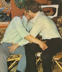 Vintage Gay 00 5b5e4edda0ef4.jpg