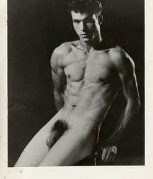 Vintage Gay 00 5b5e4ef41f16d.jpg