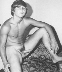 Vintage Gay 00 5b5e4f3842a99.jpg
