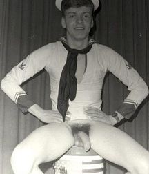 Vintage Gay 00 5b5e4f5a981ab.jpg