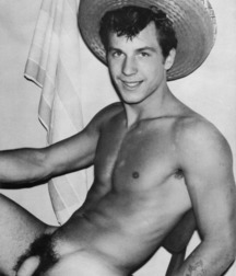 Vintage Gay 01 5b5e4fdec08eb.jpg