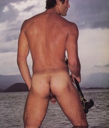 Vintage Gay 01 5b5e4fe57aece.jpg