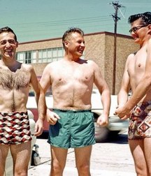 Vintage Gay 01 5b5e509c79daa.jpg
