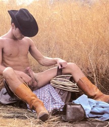 Vintage Gay 01 5b5e50b9584ac.jpg
