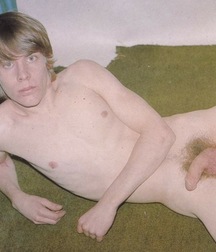 Vintage Gay 01 5b5e513cc6ea1.jpg