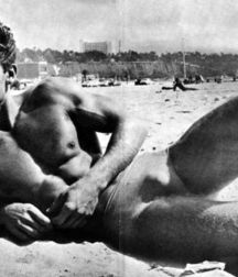 Vintage Gay 01 5b5e515f152de.jpg