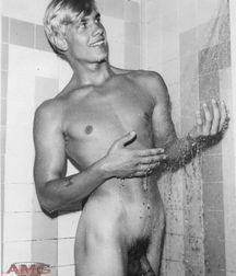 Vintage Gay 01 5b5e51a4ac757.jpg