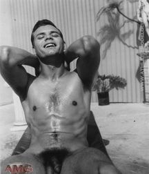 Vintage Gay 01 5b5e51b208e3a.jpg