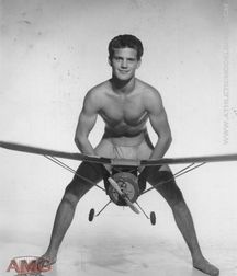 Vintage Gay 01 5b5e51f20df01.jpg