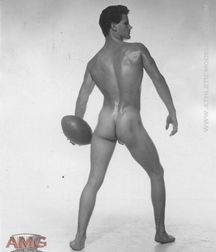 Vintage Gay 01 5b5e51f966bd1.jpg