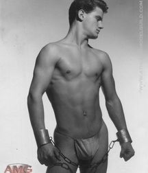 Vintage Gay 01 5b5e51fe72b88.jpg