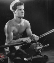 Vintage Gay 01 5b5e5206a33ad.jpg