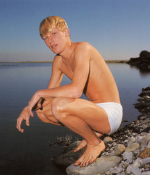vintage blond Rex 5d3e0766d63e9.jpg