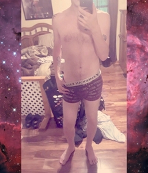 Me 5ca836324f643.jpg