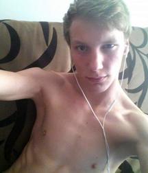 Assorted guys from web 06 5deacc754bb00.jpg