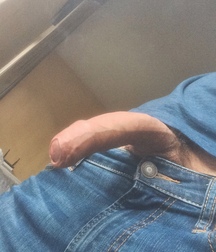 Assorted guys from web 08 5dfbe6384ea59.jpg