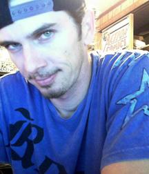 Assorted guys from web 12 5dfe77b1134e8.jpg