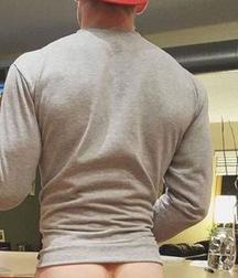 Assorted guys from web 12 5dfe786b590f3.jpg