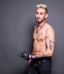 Assorted guys from web 13 5e0e42717cda0.jpg