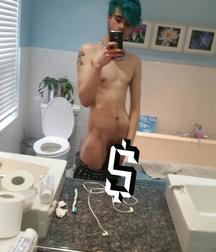 Assorted guys from web 15 5e18f4c7b48db.jpg