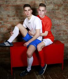 Assorted guys from web 17 5e28a8835cf0d.jpg