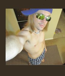 Assorted guys from web 19 5e2de1182a033.jpg