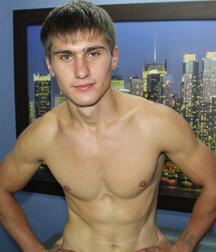 Assorted guys from web 23 5ebd8b3676c29.jpg