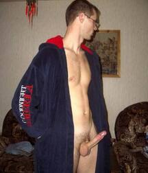 Assorted guys from web 25 5ec4525edc7f5.jpg