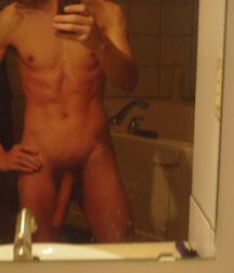 Assorted guys from web 27 5ecc4e0d5db14.jpg