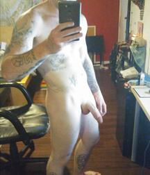 Assorted guys from web 27 5ecc4e2f7cfb0.jpg