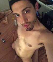 Assorted guys from web 36 5efc0b89ede1a.jpg